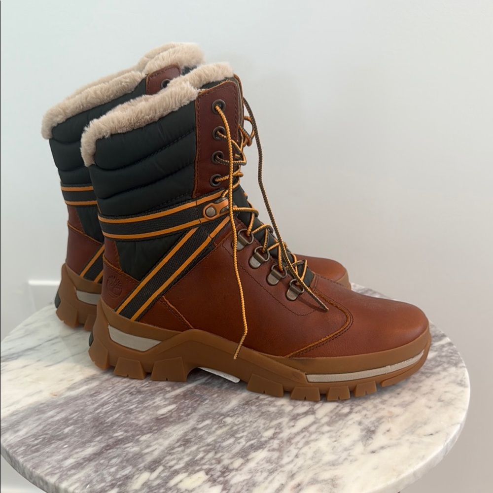 NWT Timberland Jenness Falls Insulated Waterproof Boots